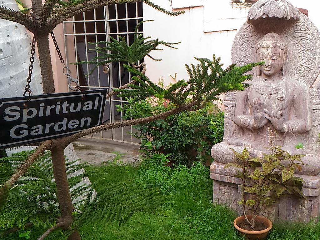 Madhusmruti Apartment Puri Ngoại thất bức ảnh
