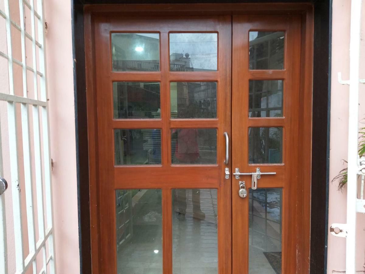 Madhusmruti Apartment Puri Ngoại thất bức ảnh